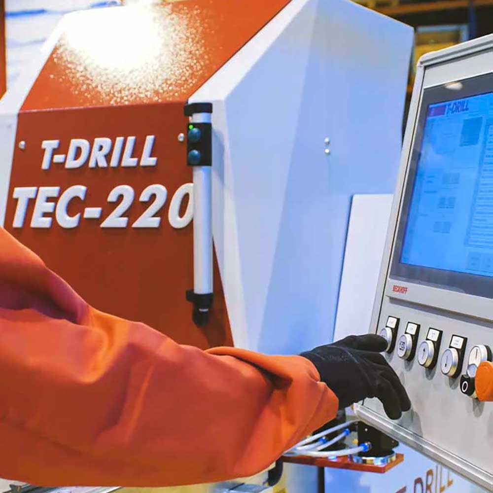 Avantajele mașinii de tras ștuțuri TEC-220